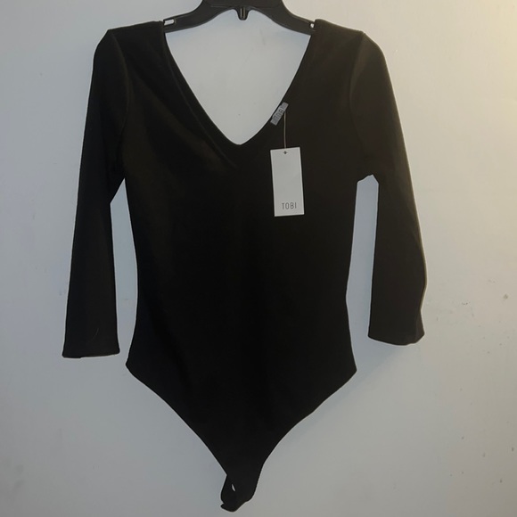 Tobi Tops - TOBI Body suit large NWT
